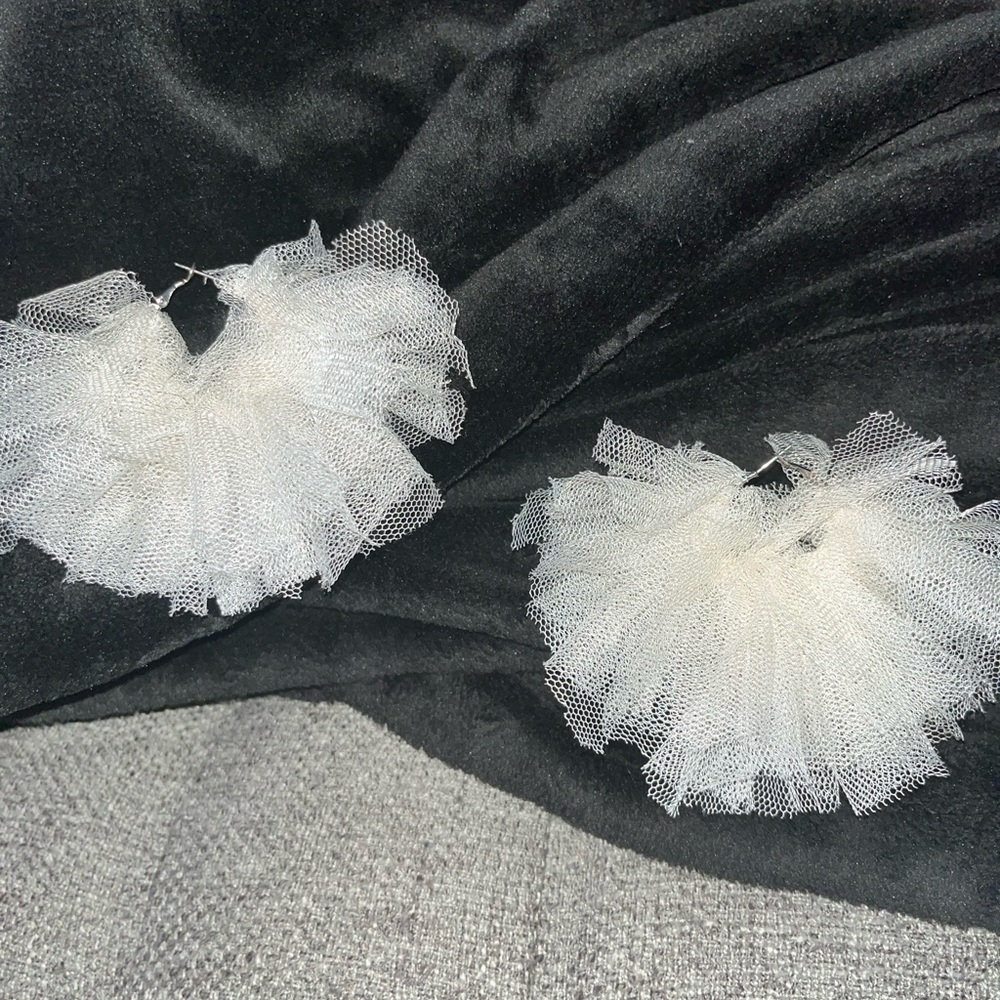 Tulle earrings